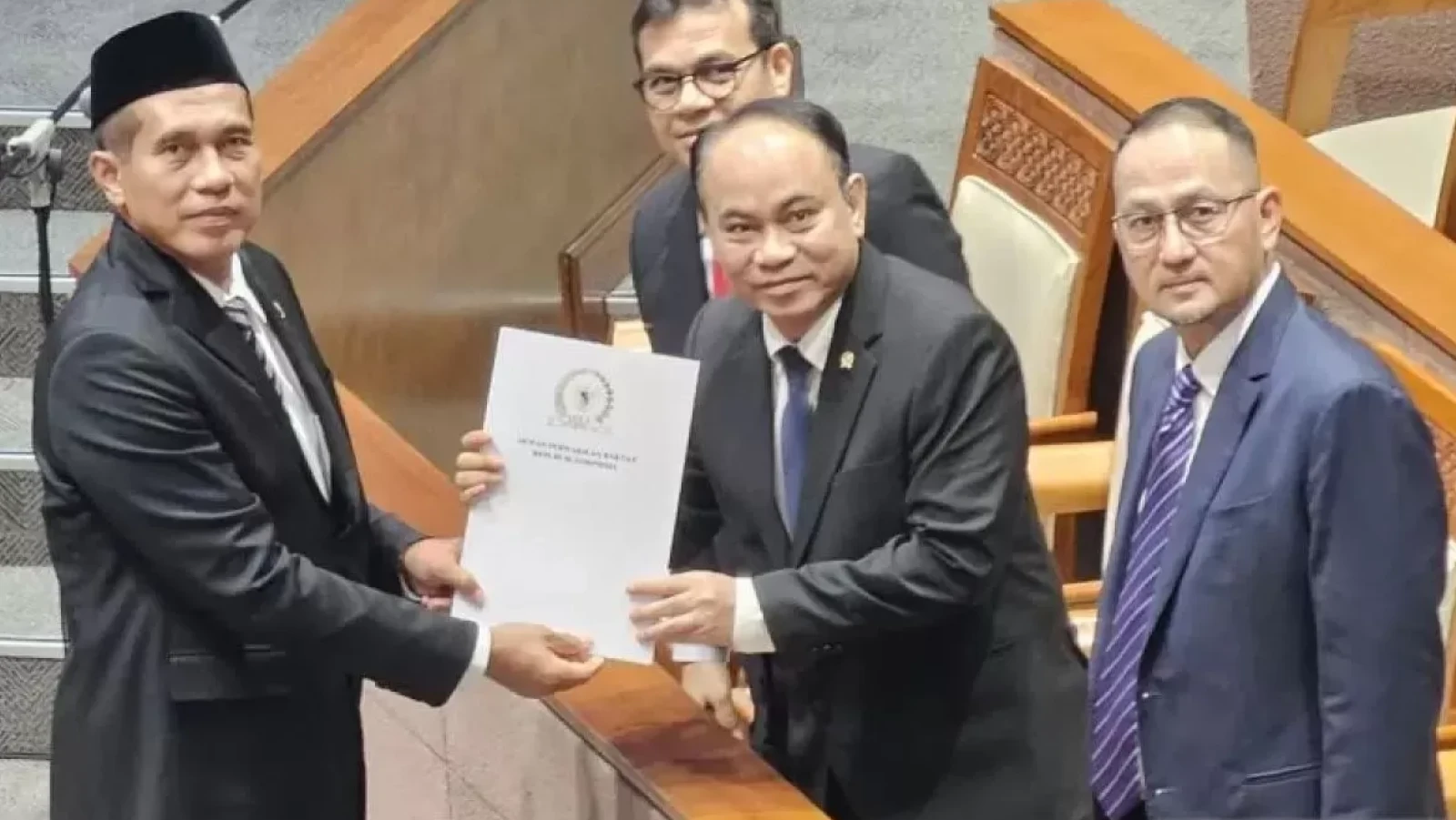 Catatan dan Desakan Masyarakat Sipil atas Revisi UU ITE