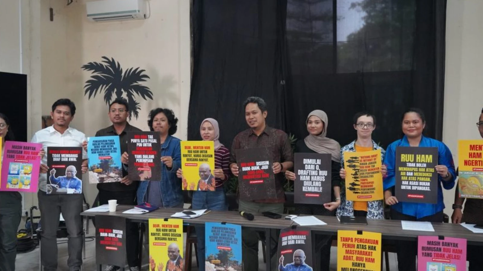 Problema Revisi UU HAM: Penolakan dan Catatan Kritis Koalisi Masyarakat Sipil
