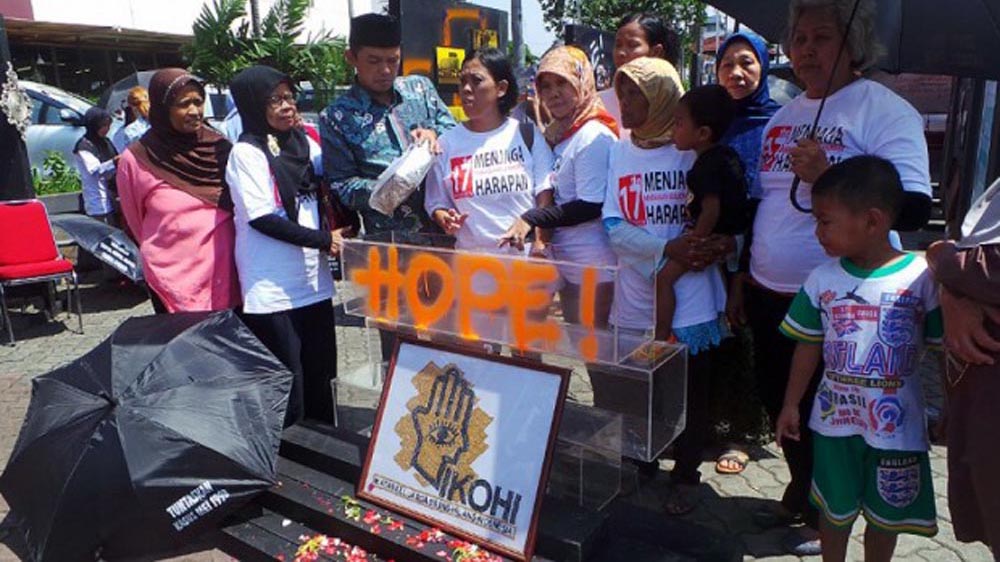 17 Tahun Peristiwa Mei ’98, Pengakuan Negara Ditunggu Keluarga Korban