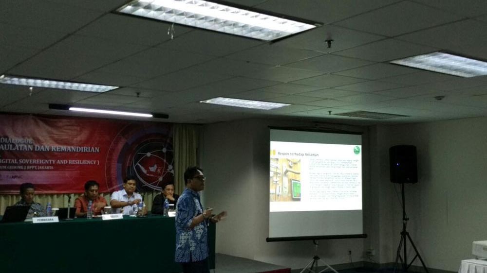 ID-IGF 2016: Keseimbangan HAM dan Kebijakan Cybersecurity di Indonesia