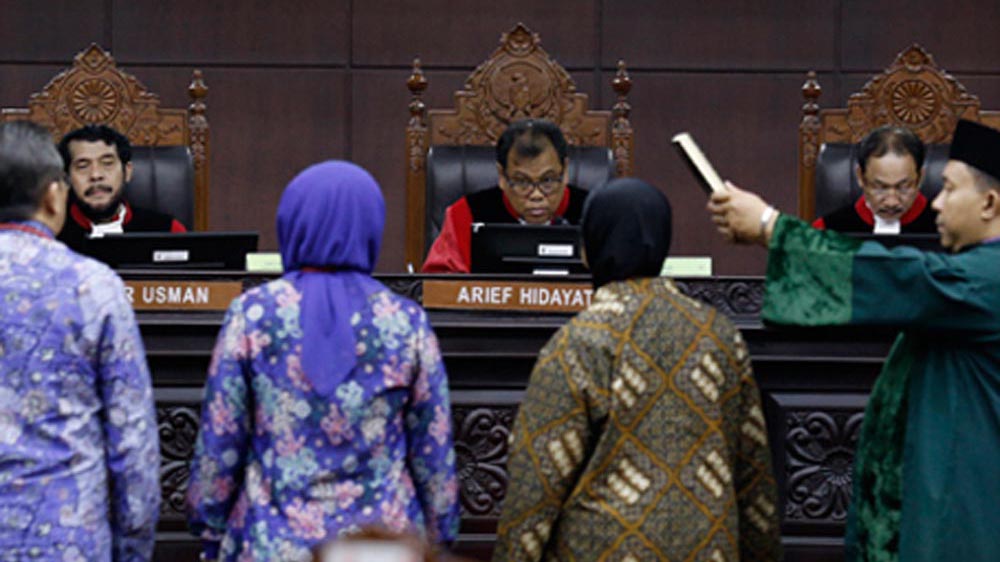 Pengosongan Kolom Agama Bagi Penghayat Kepercayaan KTP Menutup Akses Pelayanan Publik Warga