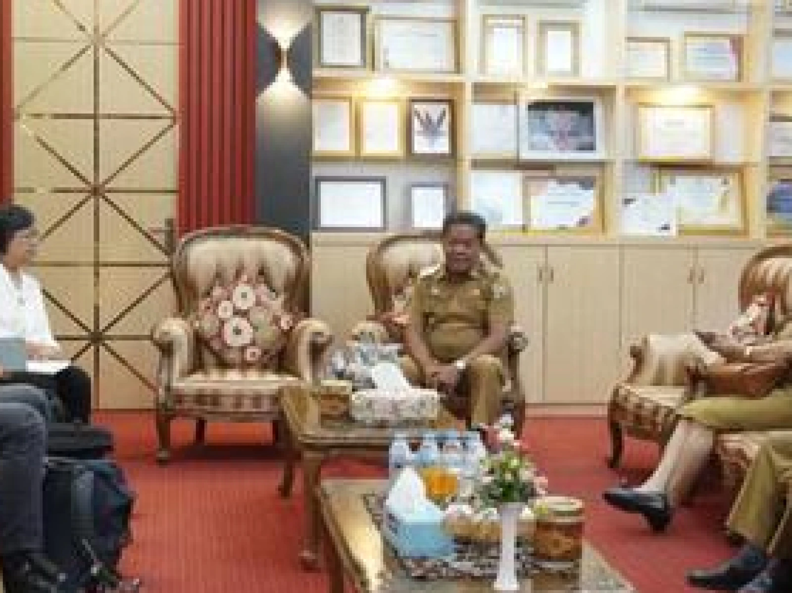 Developing Early Warning System in Palm Oil Conflict, ELSAM and Sanggau Government Strengthen Cooperation