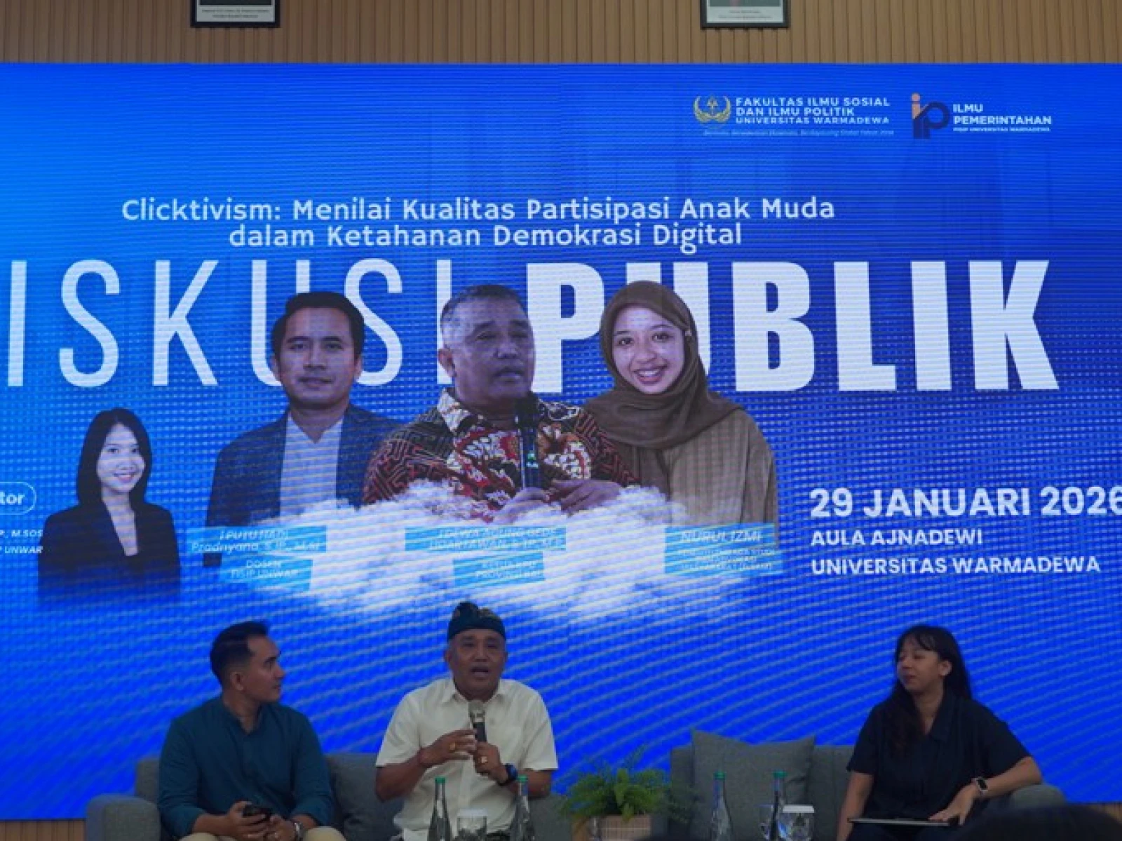 Politik Pascakebenaran, Tantangan Baru Demokrasi Digital