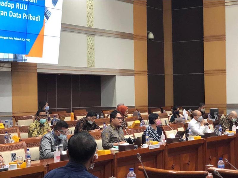 Kawal Pembahasan RUU Pelindungan Data Pribadi, Koalisi Advokasi RUU PDP serahkan usulan DIM Alternatif kepada DPR RI
